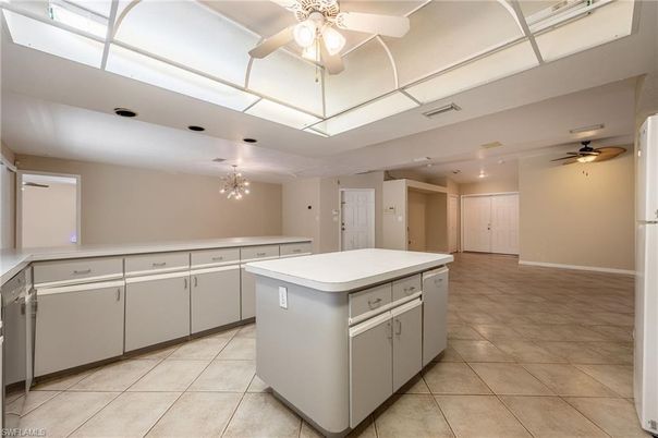 Interior, Kitchen, Recessed Lighting