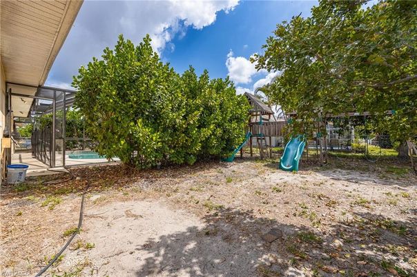 Backyard, Exterior, Playground