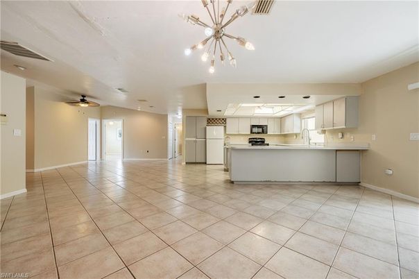 Empty room, Interior, Kitchen, Pendant Lights, Stainless Steel Appliances