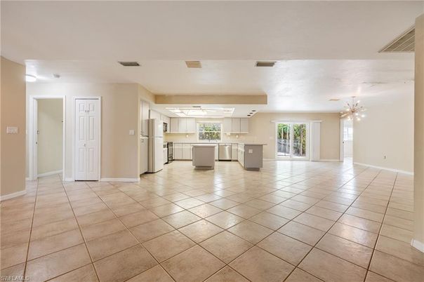Interior, Kitchen, Pendant Lights, Stainless Steel Appliances