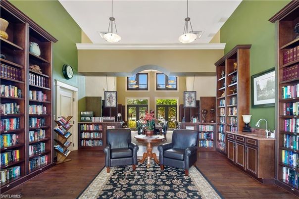 Interior, Pendant Lights, Wood Texture Flooring