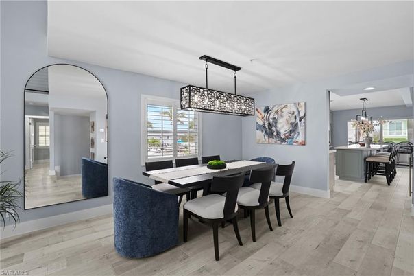 Chandelier, Dining room, Interior, Pendant Lights, Recessed Lighting, Wood Texture Flooring