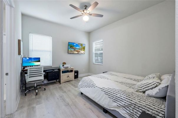 Bedroom, Home Office, Interior, Wood Texture Flooring