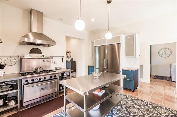 Interior, Kitchen, Pendant Lights, Stainless Steel Appliances
