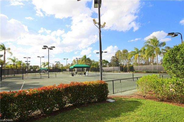 Exterior, Tennis Courts