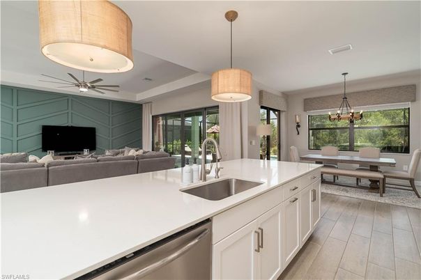 Dining room, Interior, Kitchen, Living room, Pendant Lights, Wood Texture Flooring