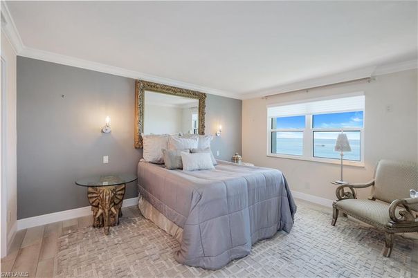 Bedroom, Interior, Water, Wood Texture Flooring