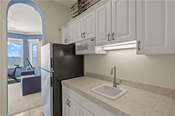 Interior, Kitchen, Tile Countertops, Water