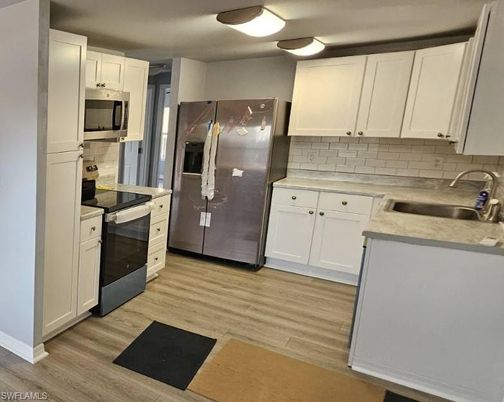 Interior, Kitchen, Stainless Steel Appliances, Wood Texture Flooring