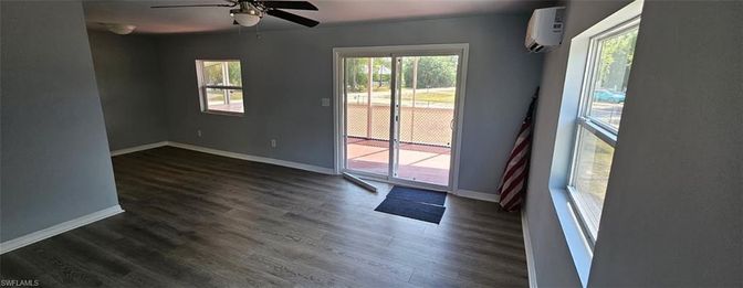 Empty room, Interior, Wood Texture Flooring