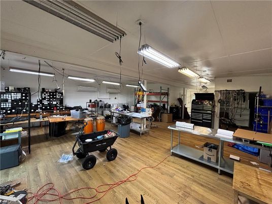Fitness Equipment, Interior, Pendant Lights, Wood Texture Flooring