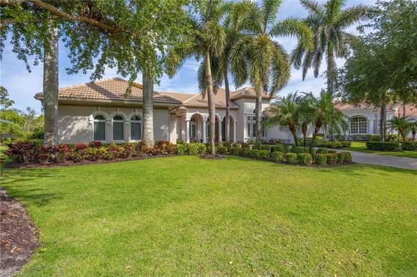 Backyard, Exterior, Facade, Mediterranean