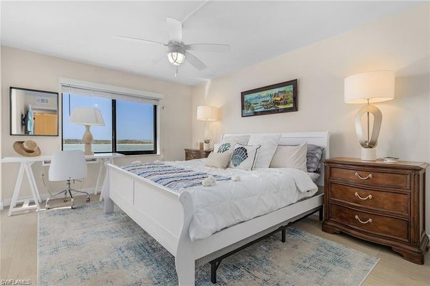 Bedroom, Home Office, Interior, Wood Texture Flooring