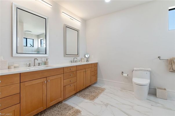 Bathroom, Dual Sink Vanities, Interior, Marble, Recessed Lighting