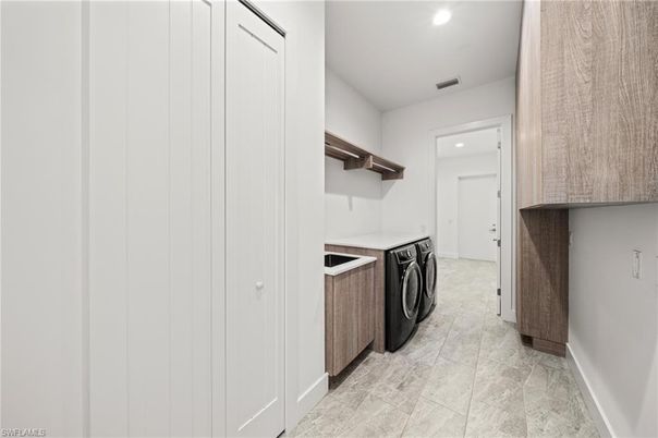 Interior, Recessed Lighting, Washer