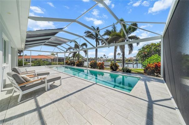 Glass Ceilings, Interior, Pool, Sun Room, Water