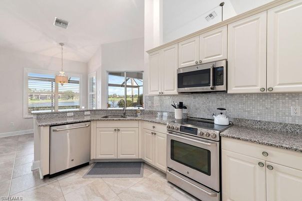 Interior, Kitchen, Pendant Lights, Stainless Steel Appliances