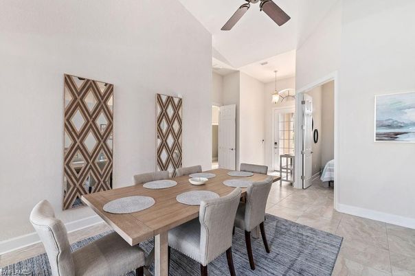 Dining room, Interior, Pendant Lights