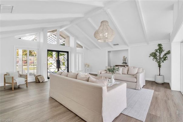 Chandelier, Interior, Living room, Wood Texture Flooring