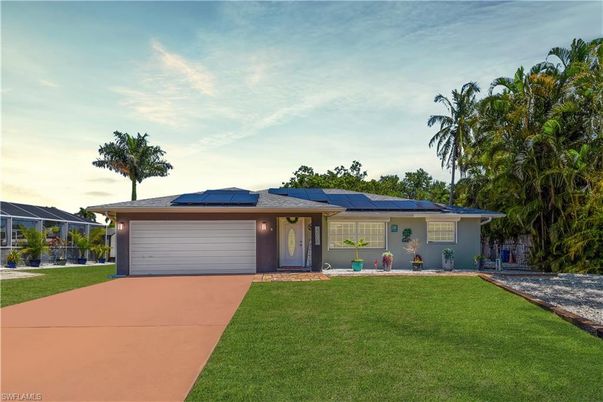 Attached, Exterior, Facade, Solar Panels, Ranch