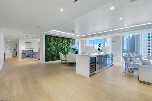 Dining room, Interior, Kitchen, Living room, Recessed Lighting, Wood Texture Flooring