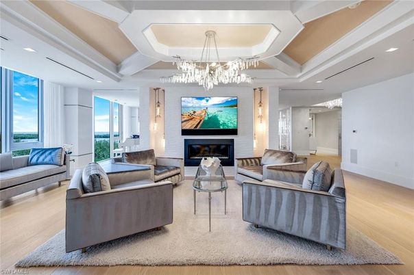 Fireplace, Interior, Living room, Pendant Lights, Recessed Lighting, Wood Texture Flooring