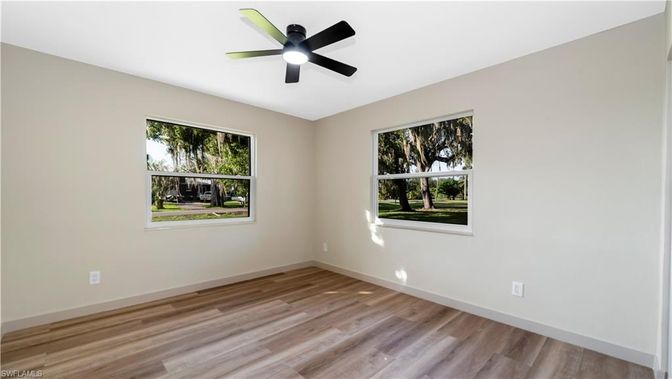 Empty room, Interior, Wood Texture Flooring