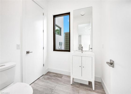 Bathroom, Interior, Recessed Lighting, Wood Texture Flooring