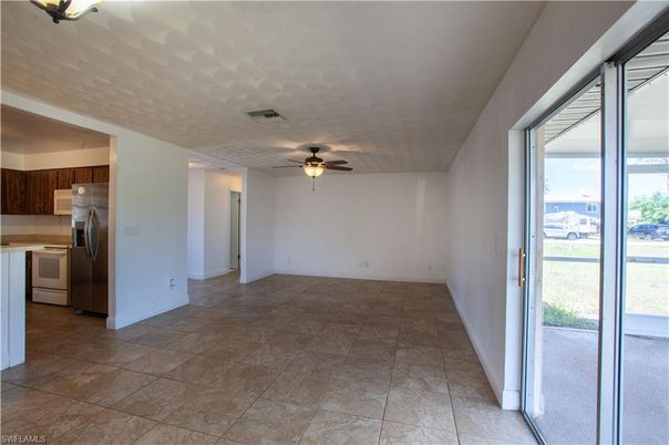 Empty room, Interior, Kitchen