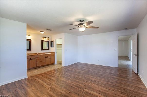 Bathroom, Empty room, Interior, Wood Texture Flooring