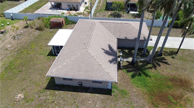 Exterior, Drone
