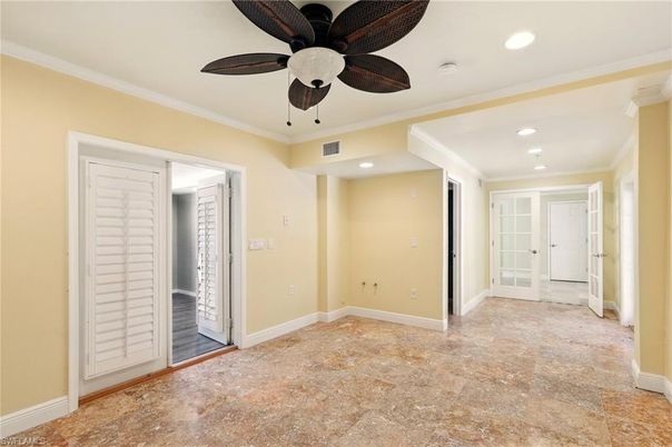 Empty room, Interior, Recessed Lighting