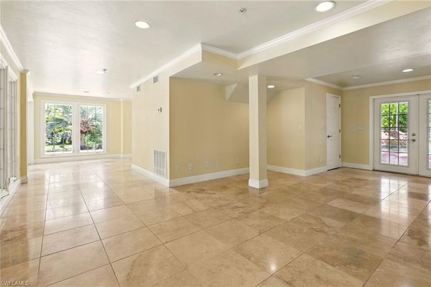 Empty room, Interior, Recessed Lighting