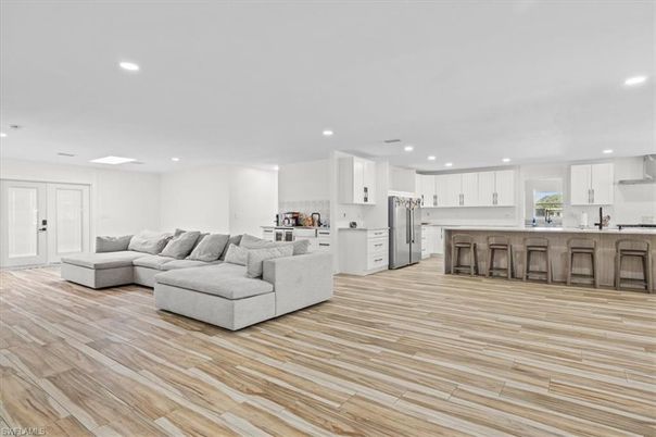 Interior, Kitchen, Living room, Recessed Lighting, Wood Texture Flooring