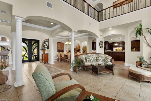 Chandelier, Dining room, Interior, Living room, Recessed Lighting