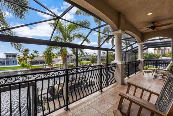 Glass Ceilings, Interior, Sun Room