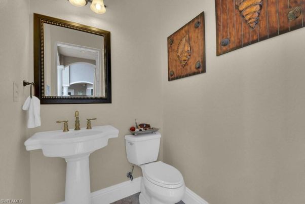 Bathroom, Interior