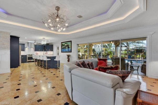Chandelier, Interior, Kitchen, Living room, Pendant Lights, Recessed Lighting