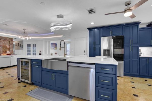 Chandelier, Interior, Kitchen, Pendant Lights, Recessed Lighting, Stainless Steel Appliances