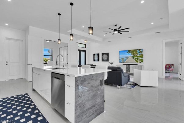 Interior, Kitchen, Living room, Pendant Lights, Recessed Lighting