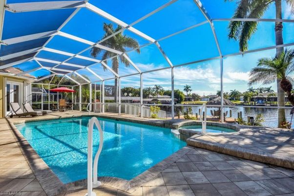 Glass Ceilings, Interior, Pool, Sun Room, Water