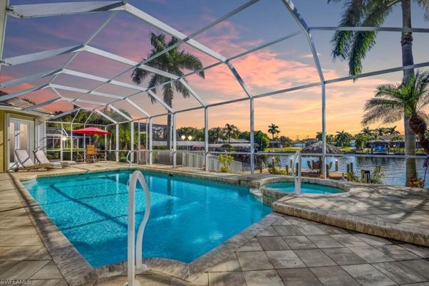 Glass Ceilings, Interior, Pool, Sun Room, Water
