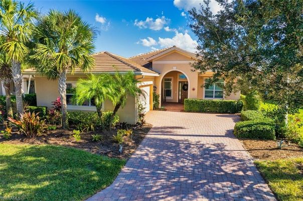 Backyard, Exterior, Facade, Mediterranean