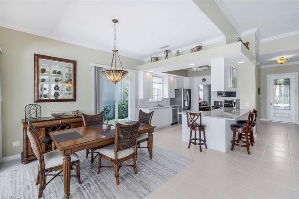 Dining room, Interior, Kitchen, Pendant Lights, Recessed Lighting