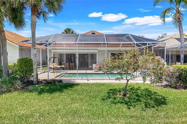 Backyard, Exterior, Pool