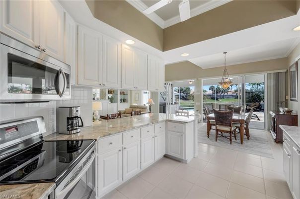 Chandelier, Dining room, Interior, Kitchen, Pendant Lights, Recessed Lighting