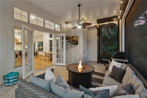 Interior, Living room
