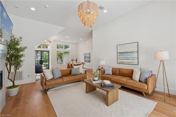Chandelier, Interior, Living room, Recessed Lighting, Wood Texture Flooring