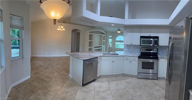 Chandelier, Interior, Kitchen, Recessed Lighting, Stainless Steel Appliances