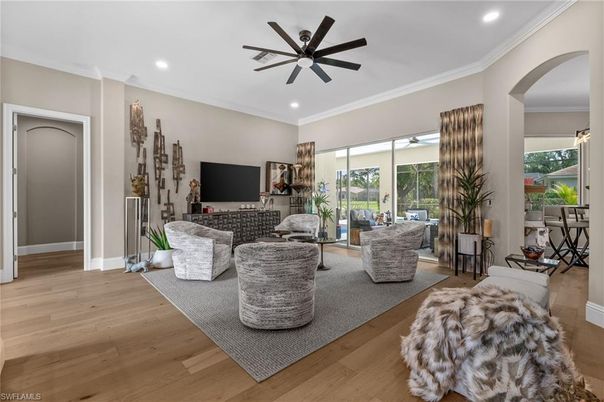 Interior, Living room, Recessed Lighting, Wood Texture Flooring
